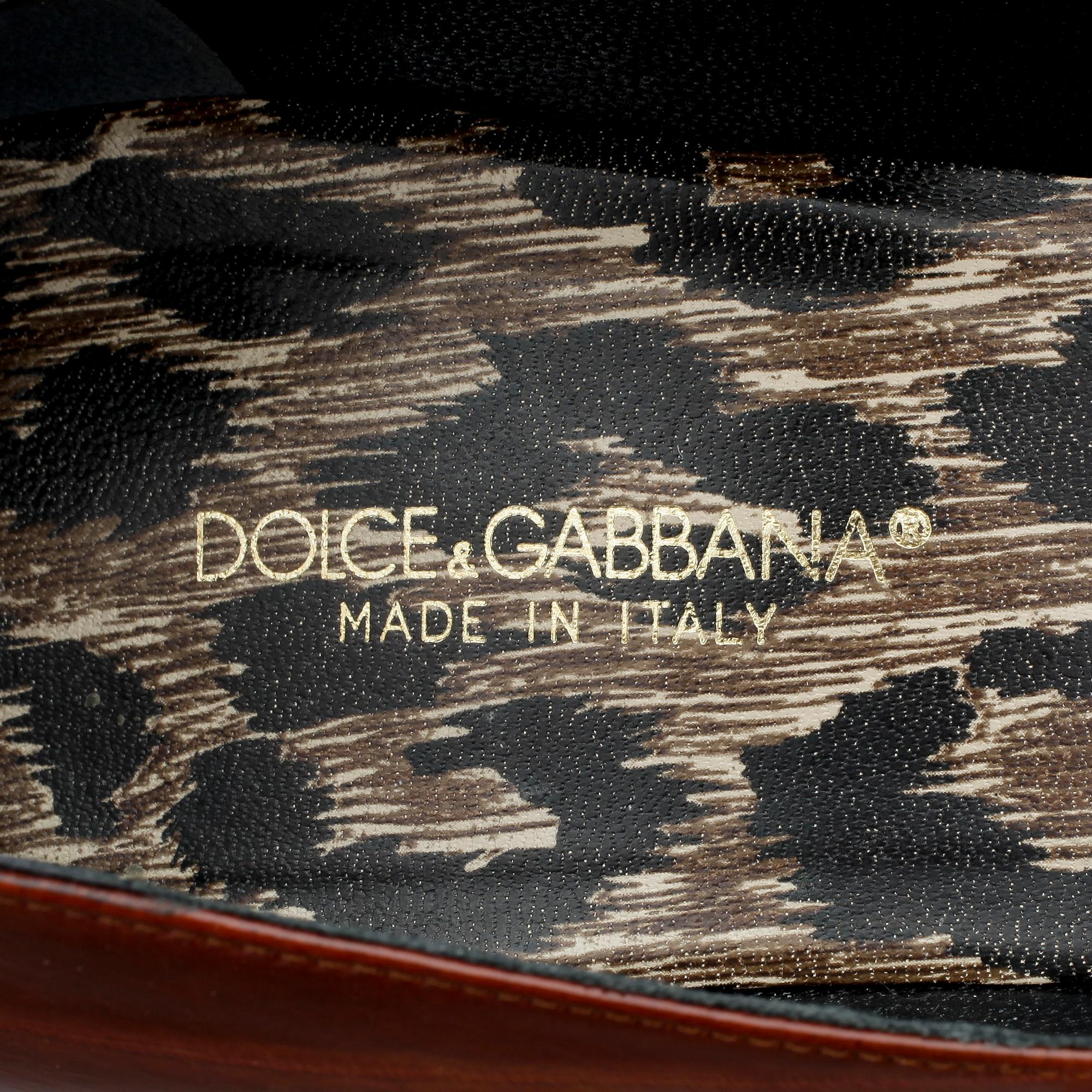 SKOR, ett par pumps, Dolce & Gabbana.