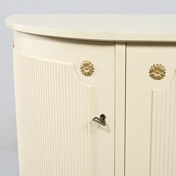 SIDEBOARD, gustaviansk stil, 1900-talets andra hälft.