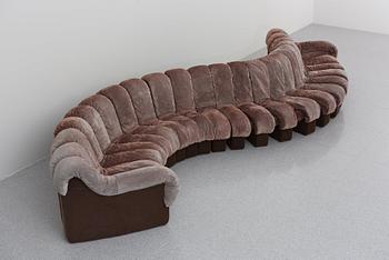 Ueli Berger, Eleanora Peduzzi-Riva och Heinz Ulrich, a "DS-600" "Non-Stop" sofa for De Sede, Switzerland, 1970's.