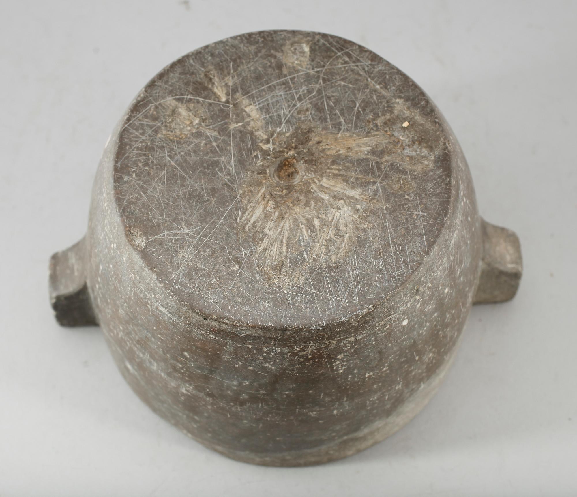 MORTEL MED STÖT, täljsten, 1800-tal.