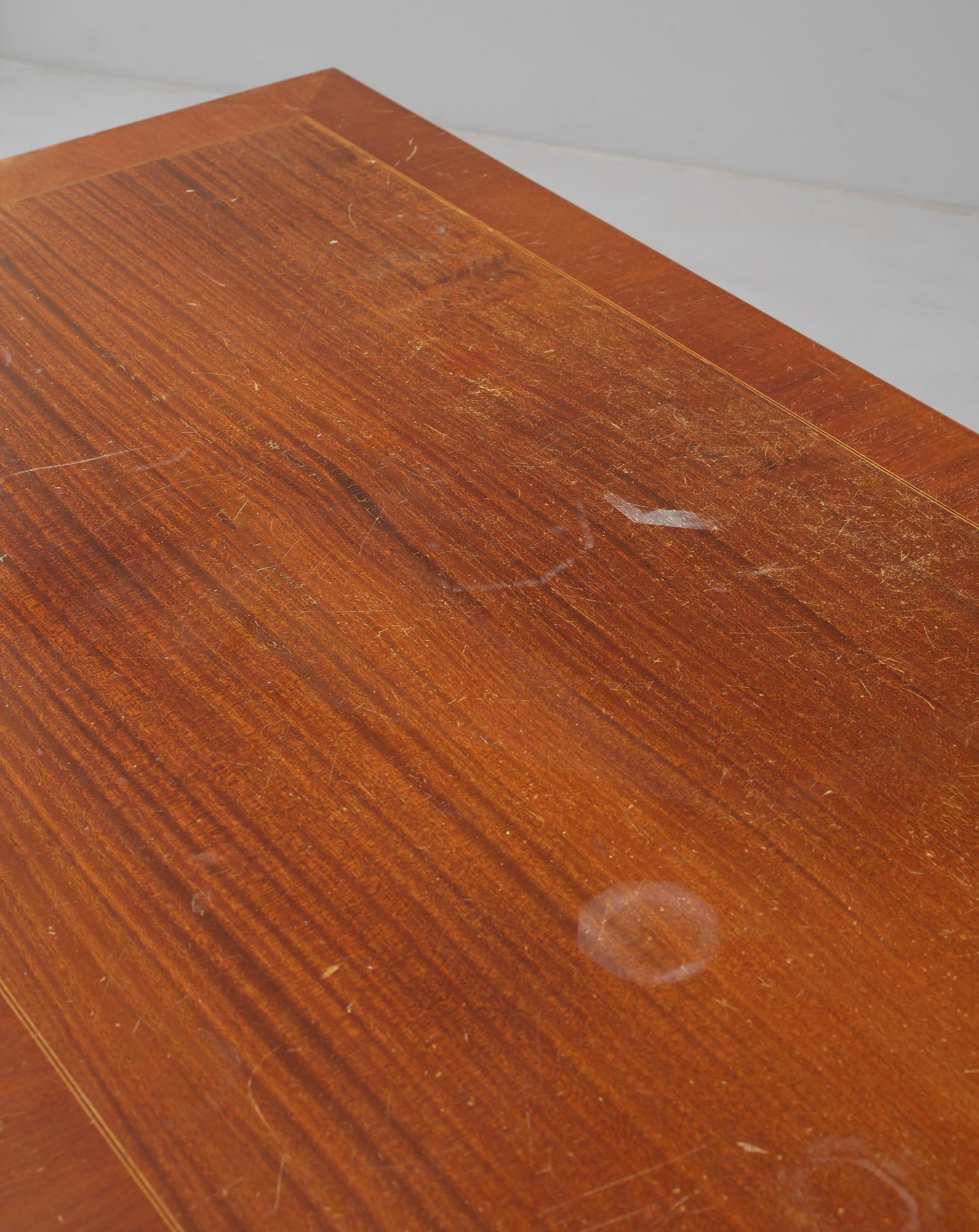 SKRIVBORD, gustaviansk stil, 1900-tal.