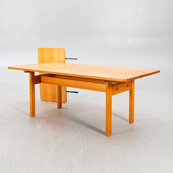 A pinewood "Asserbo" table by Børge Mogensen for Karl Andersson and Söner, second half of the 20th century.
