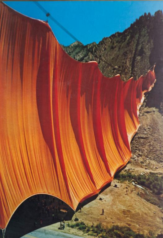 Christo & Jeanne-Claude, "Valley Curtain".