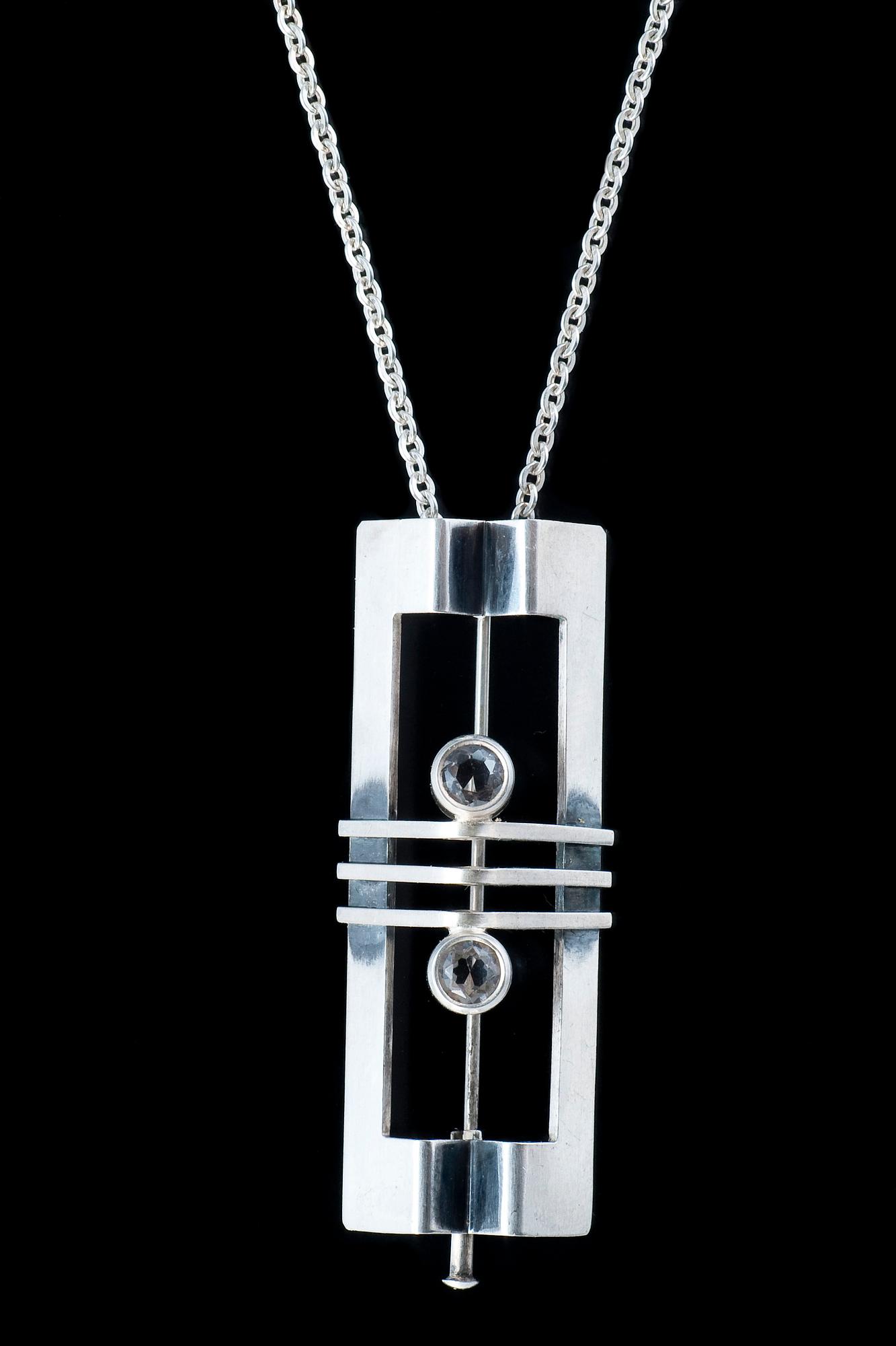 Elis Kauppi, PENDANT / BROOCH.