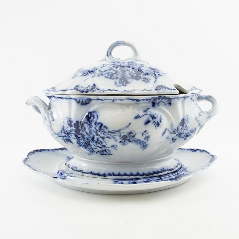 Service "Pensé" 44 pcs porcelain Rörstrand first half of the 20th century.