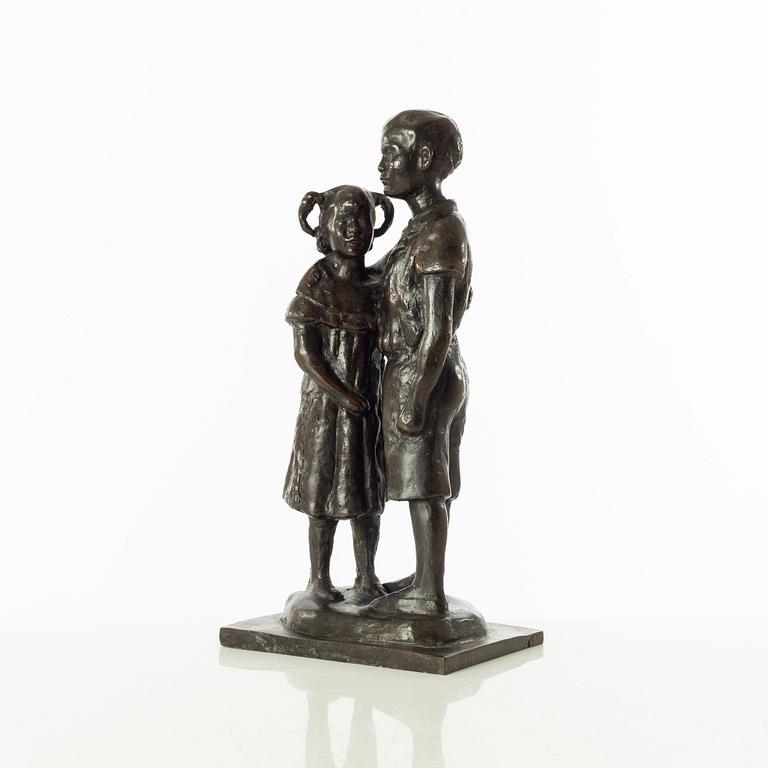 Gudmar Olovson, sculpture. Signed. Numbered. Foundry mark. Bronze, height 31 cm, length 15 cm.