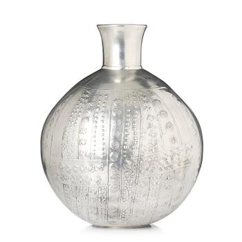 223. Estrid Ericson, "Peruvian urn", pewter, Firma Svenskt Tenn, Stockholm 1993.
