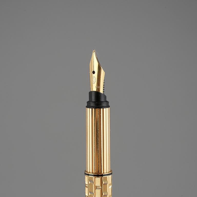 RESERVOARPENNA, Le Must de Cartier, 1990.
