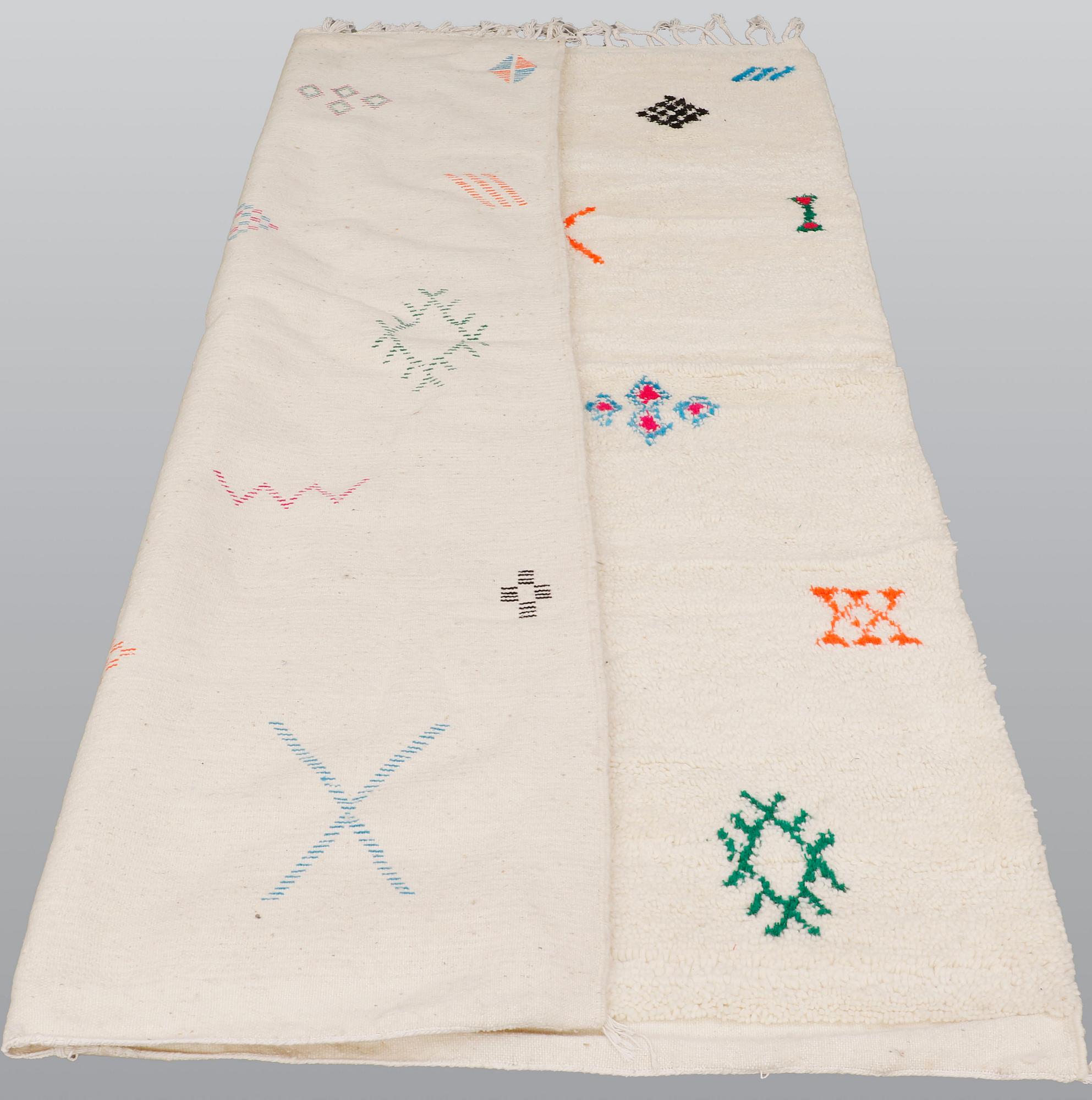 Matta, Marocko, ca 265 x 162 cm.