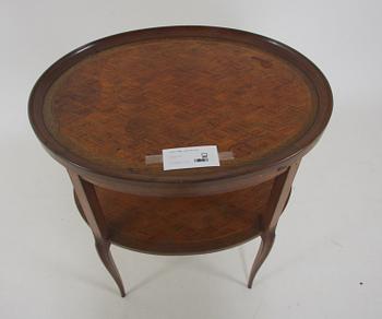BORD, Louis XV-stil.