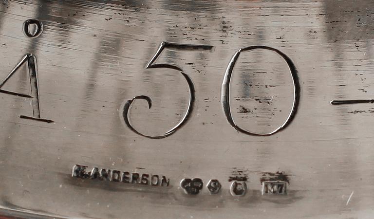 SKÅL PÅ FOT, silver, K Andersson, Stockholm 1914. Vikt ca 1995 g.