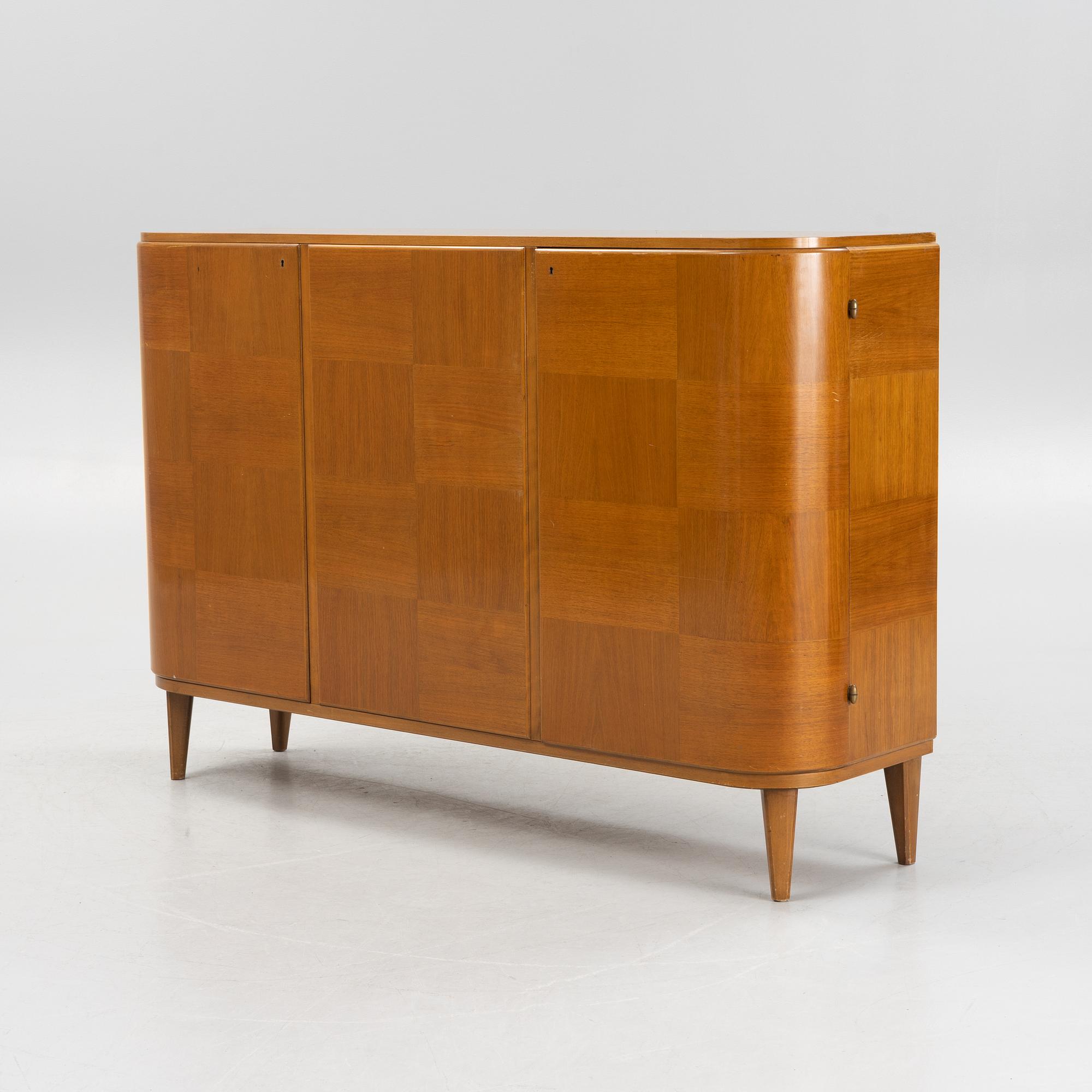 Bertil Fridhagen, a Swedish Modern cabinet, model 'Eugen', Svenska Möbelfabrikerna Bodafors, mid 20th Century.