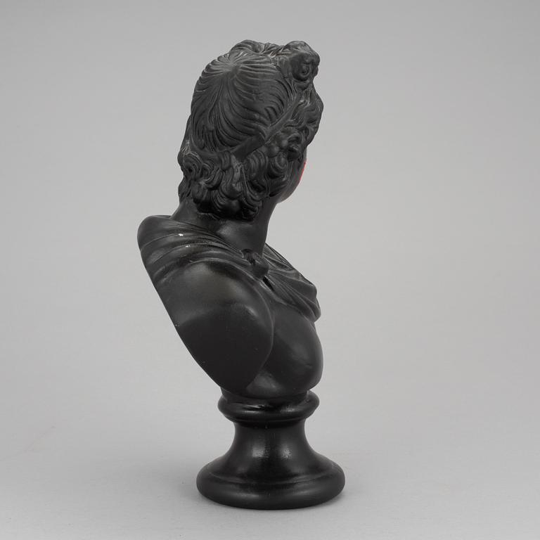 MAKODE LINDE, "Afromantics".