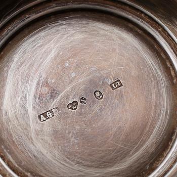 SILVERFÖREMÅL, 9 delar, 1900-tal. Vikt ca 881 g.