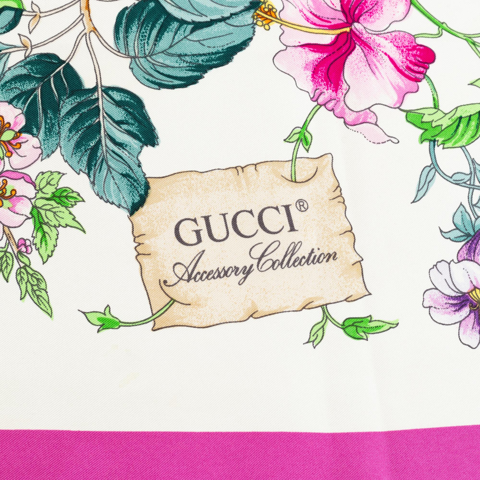 Gucci, A silk scarf.