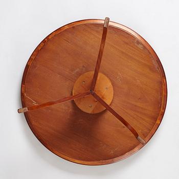 Josef Frank, a mahogany 'model 1196' coffee table, Svenskt Tenn, 1940-1950s.