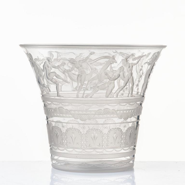 Simon Gate, an engraved glass bowl with plate, Orrefors, Sweden 1923, model 122.
