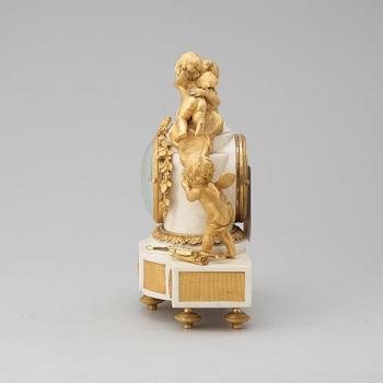 A Louis XVI late 18th century mantel clock.