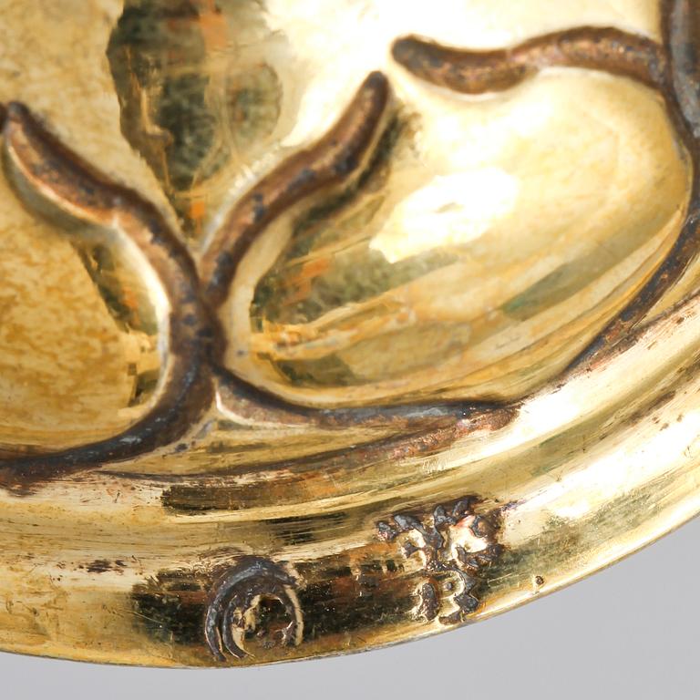 KALK med LOCK, förgyllt silver, Breslau 1700-tal. Vikt 240 g.