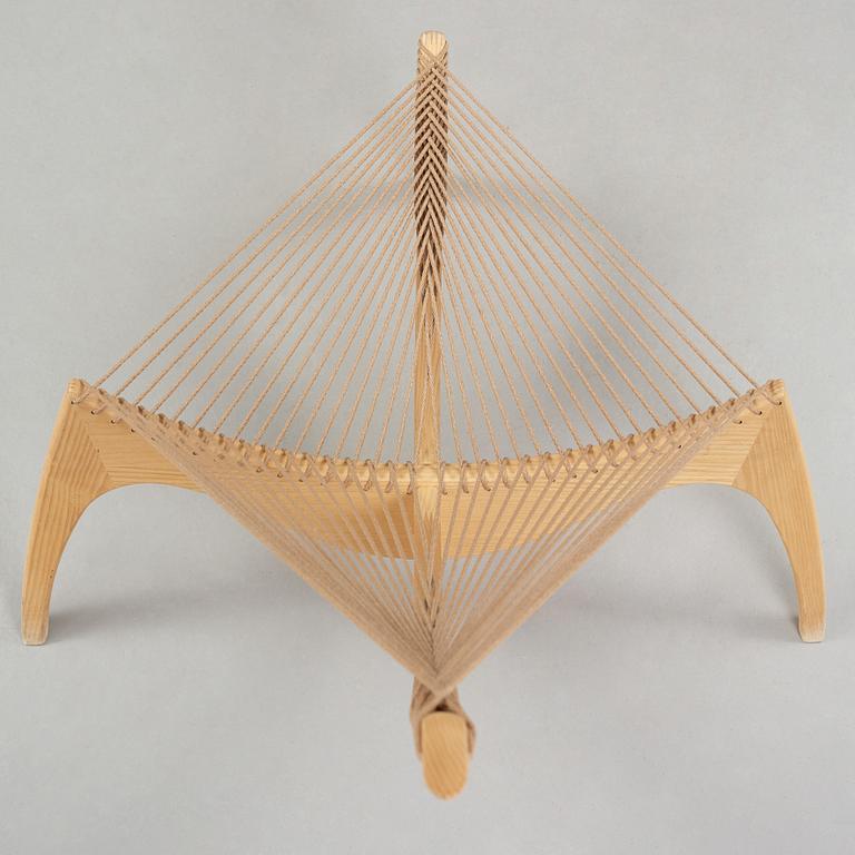 JØRGEN HØVELSKOV, stol "Harpan", JC Snedkeri, Danmark efter 2003.