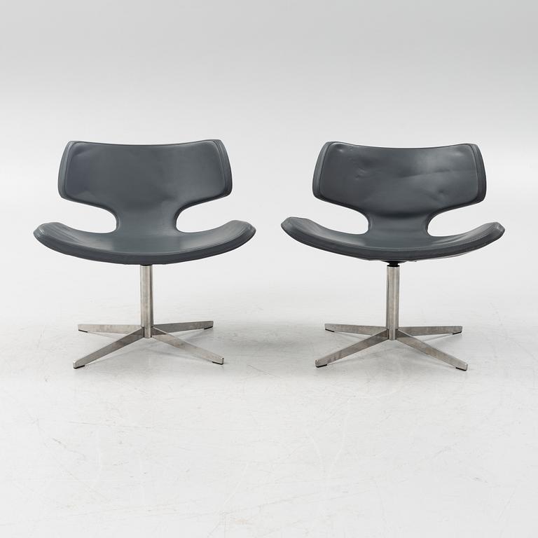 Steinar Hindenes, Tveit & Tornöe, a pair of 'Bone' easy chairs from Materia.