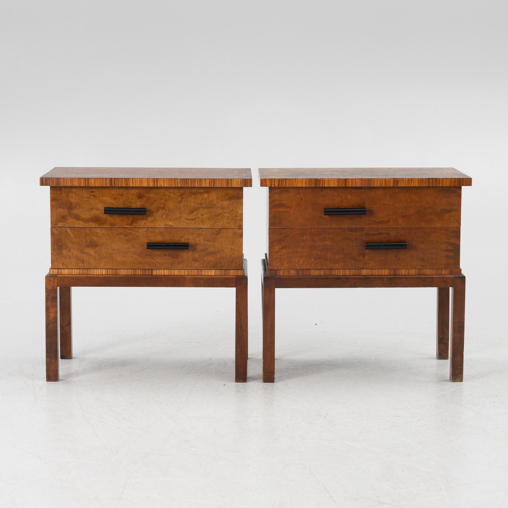 Sidobord/nattduksbord, ett par, 1930-tal.