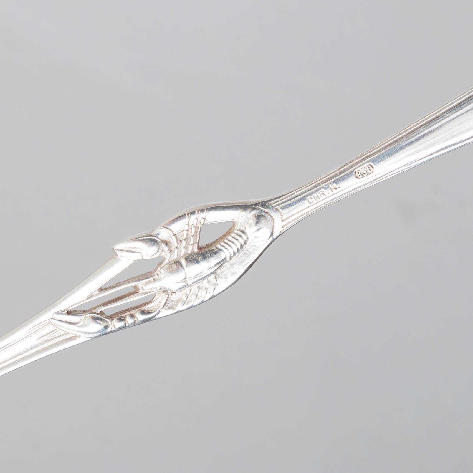 Seafood cutlery, 12 pieces, silver, 20th century.