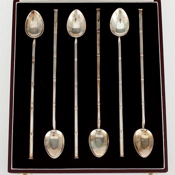 COCKTAILSKEDAR MED SUGRÖR, sterling hopeaa, stämplad A PLC. 1950-60-tal. Aspray London. Originaletui.