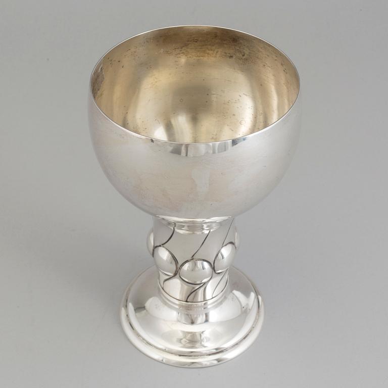 CG HALLBERG, bägare / pokal, silver,  jugend , Stockholm 1917.