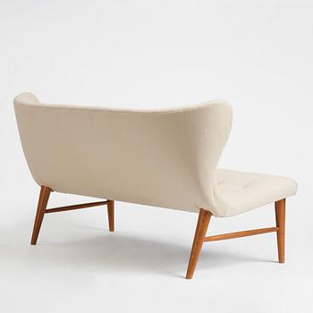 Erik Bertil Karlén, a Swedish Modern sofa for Firma Rumsinteriör, Stockholm 1940's.