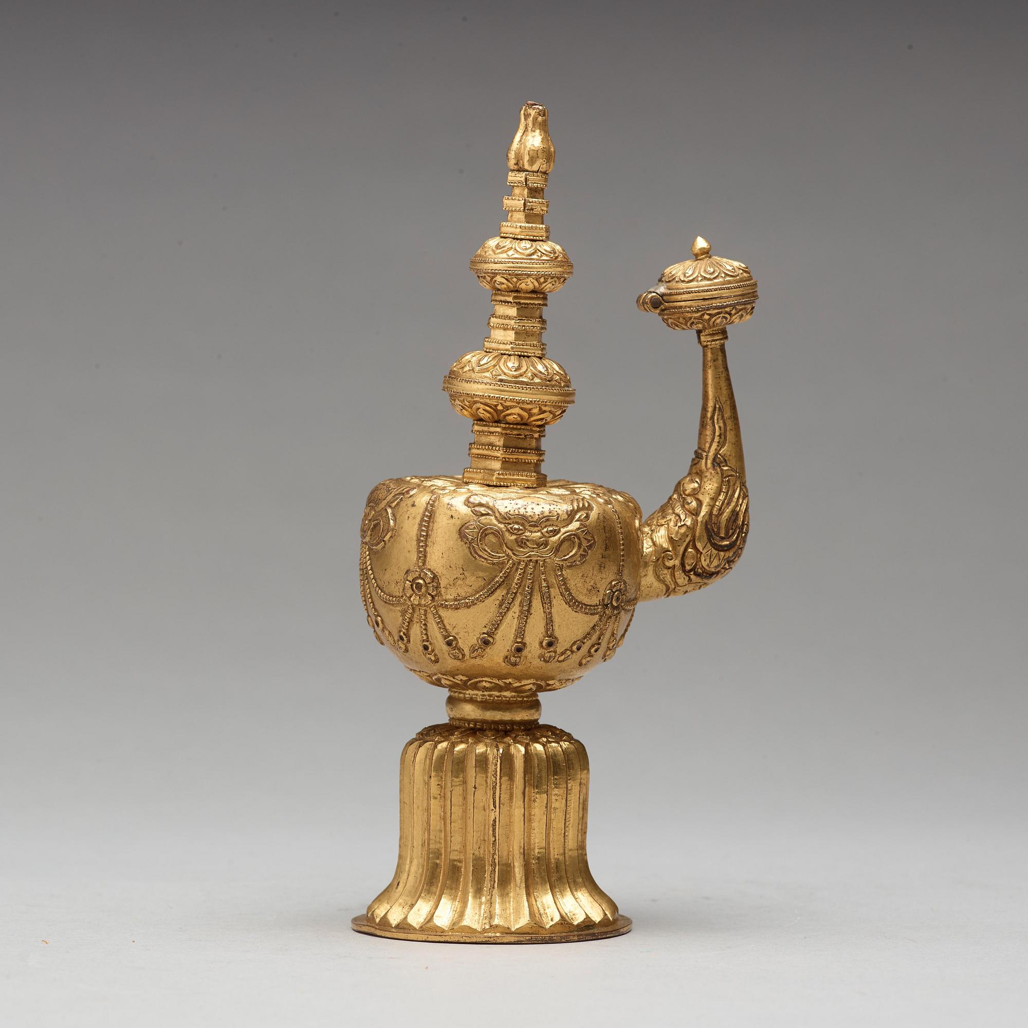 BUMPA, förgylld koppar. Tibet, 1800-tal.