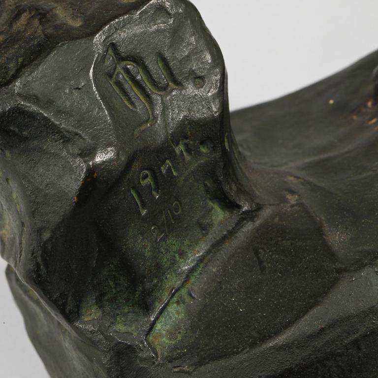 OKÄND KONSTNÄR, skulptur, brons, monogramsignerad, numrerad 2/10 och daterad 1944.