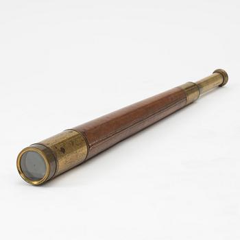 A telescope by Dobbie McInnes Ltd, Glasgow, second part of the 19th century.