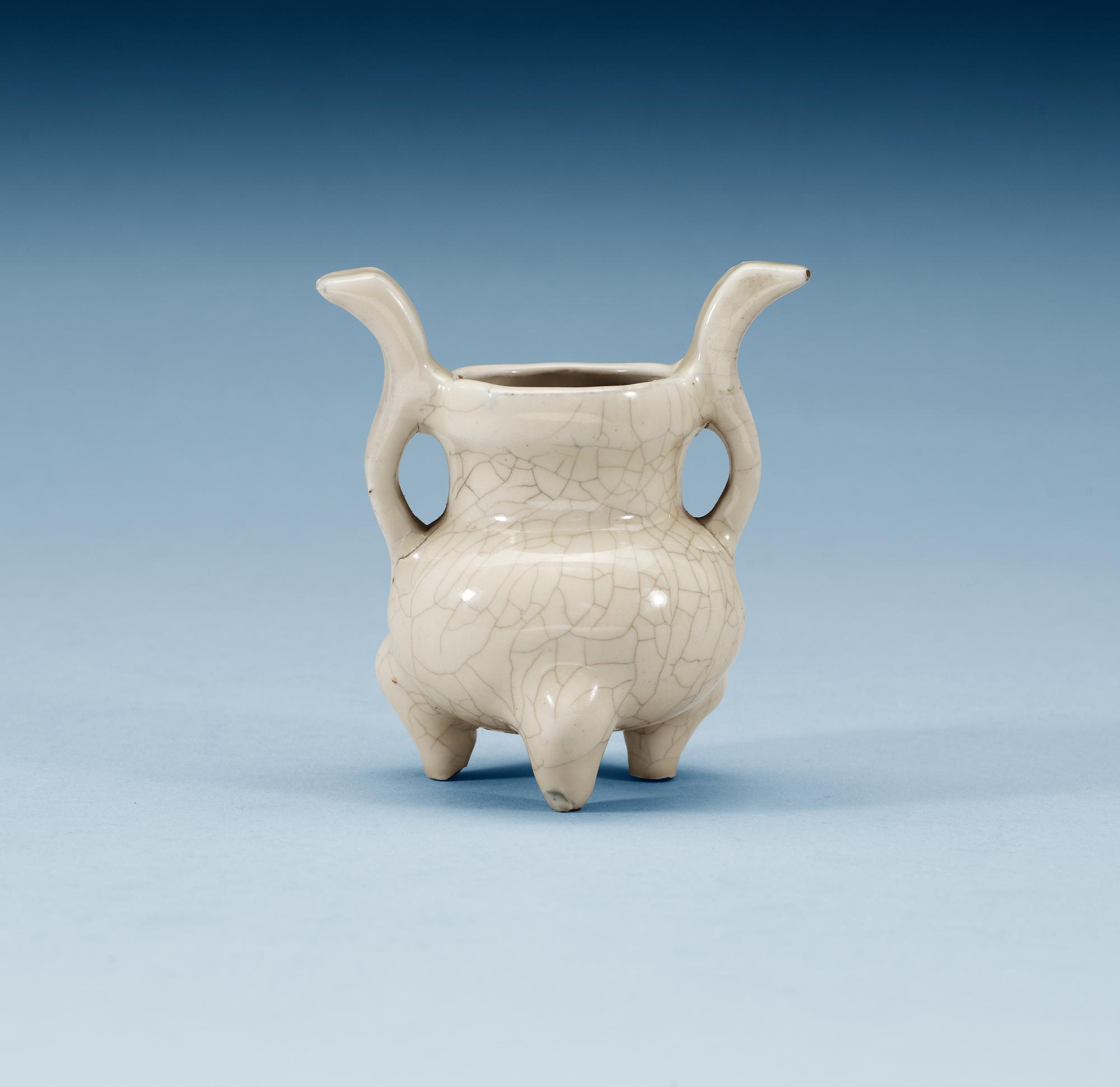 A Ge-glazed tripod censer, Qing dynasty, 17th Century.