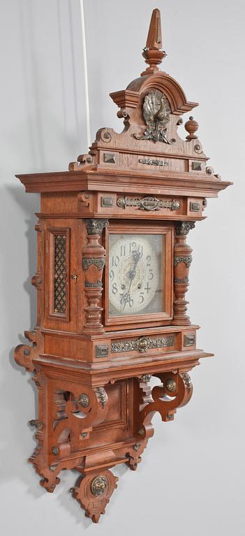 VÄGGPENDYL, Lenzkirch, nyrenässans, 1800-talets andra hälft.