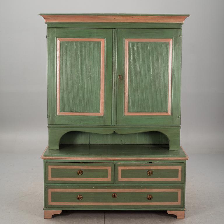 MATSALSSKÅP, sengustaviansk stil, 1800-tal.
