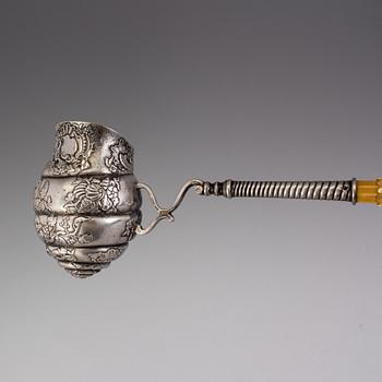 BÅLSLEV, ostämplad, silver och ben, 1700-talets förra hälft.