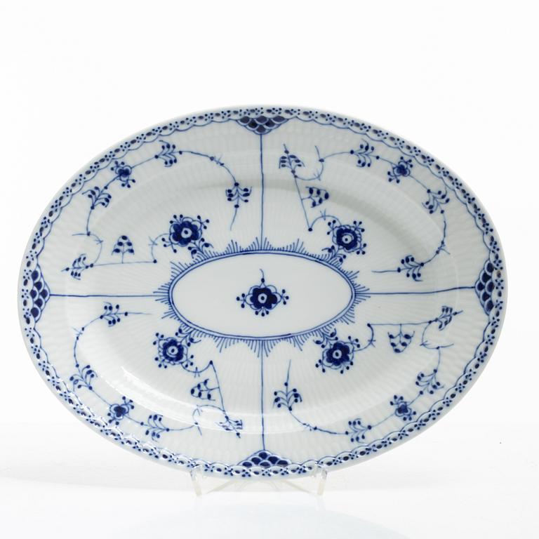 Royal Copenhagen, 27 service pieces, 'Blue Fluted', Denmark.