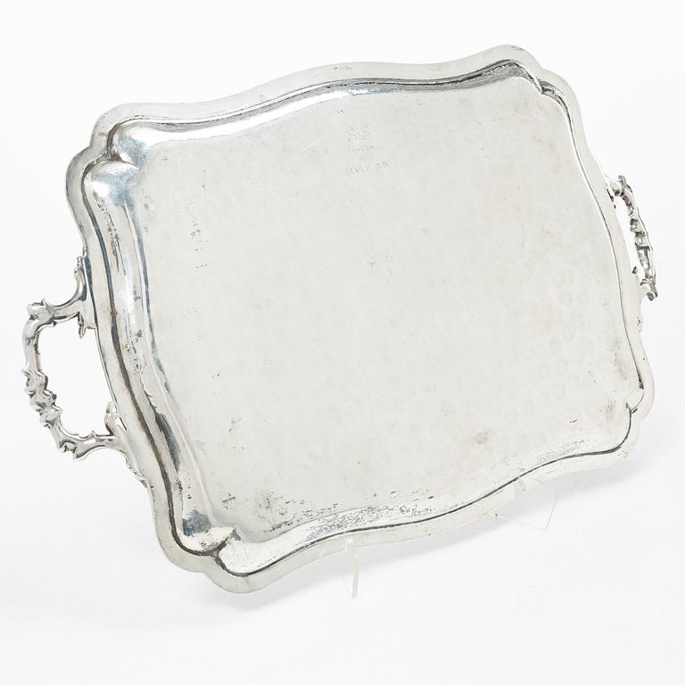 An Italian siiver Rococo style tray, Italy 1934–1944, with Swedish import mark.
