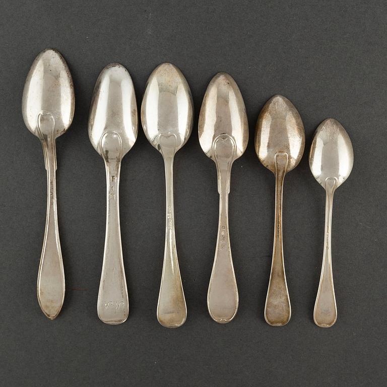 A silver cutlery, including 'Svensk Spets' and 'Svensk Rund', incl. GAB, CG Hallberg, 19/20th century (89 pc), 3171g.
