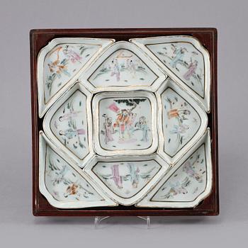 CABARET, 9 delar, porslin, Kina, 1800-tal.