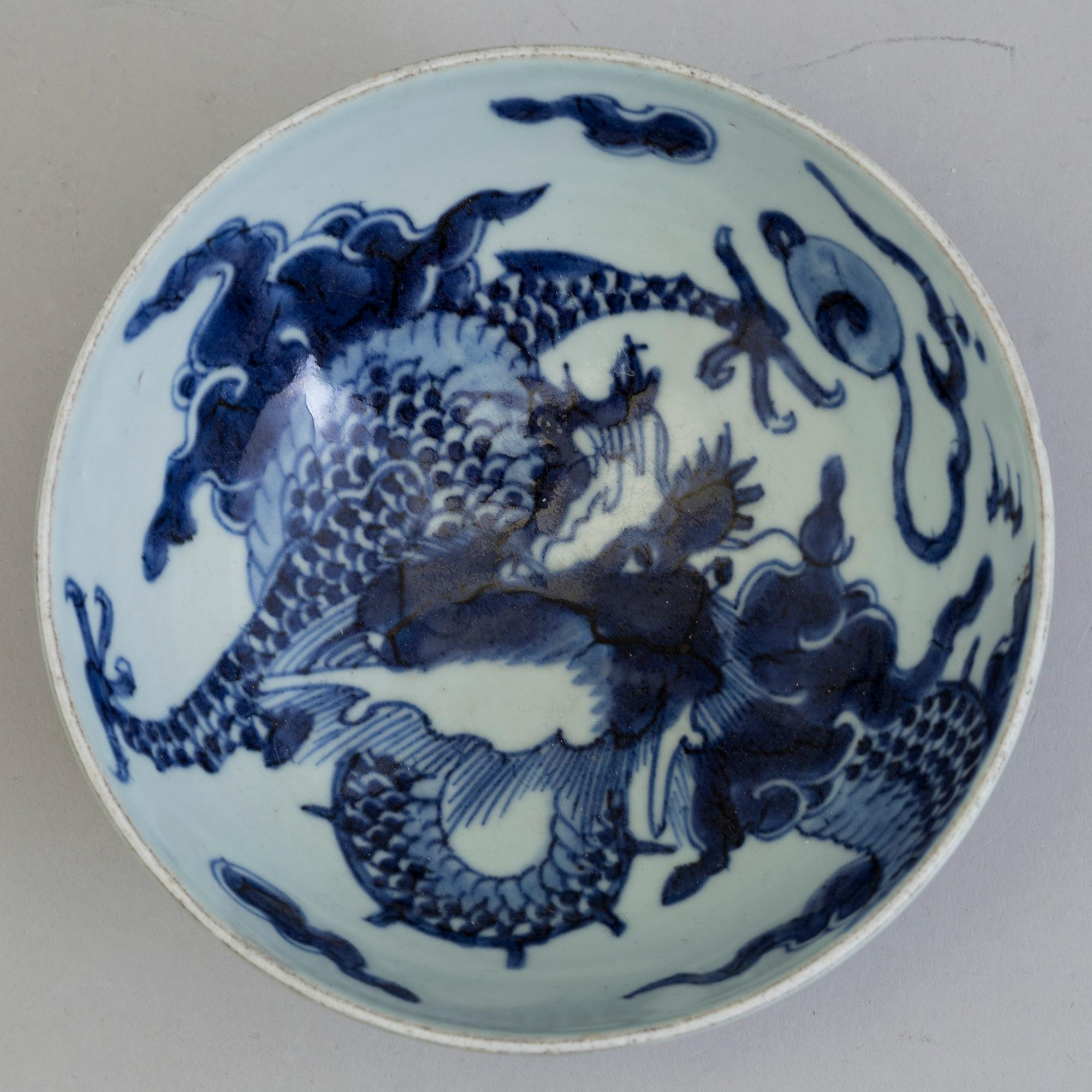 A blue and white bowl, Qing dynasty, late 18th Century.