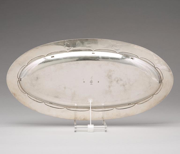 Georg Jensen, an 830/1000 silver fish serving platter, Copenhagen 1918, Swedish import marks, design nr 206.