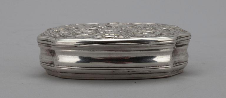 SNUSDOSA, silver 1700-tal. Vikt 84 g.