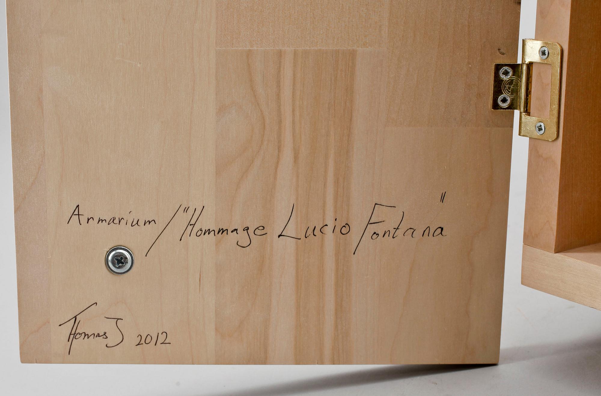 VÄGGSKÅP, "Hommage Lucio Fontana", Thomas Johansson, Armarium, 2012.