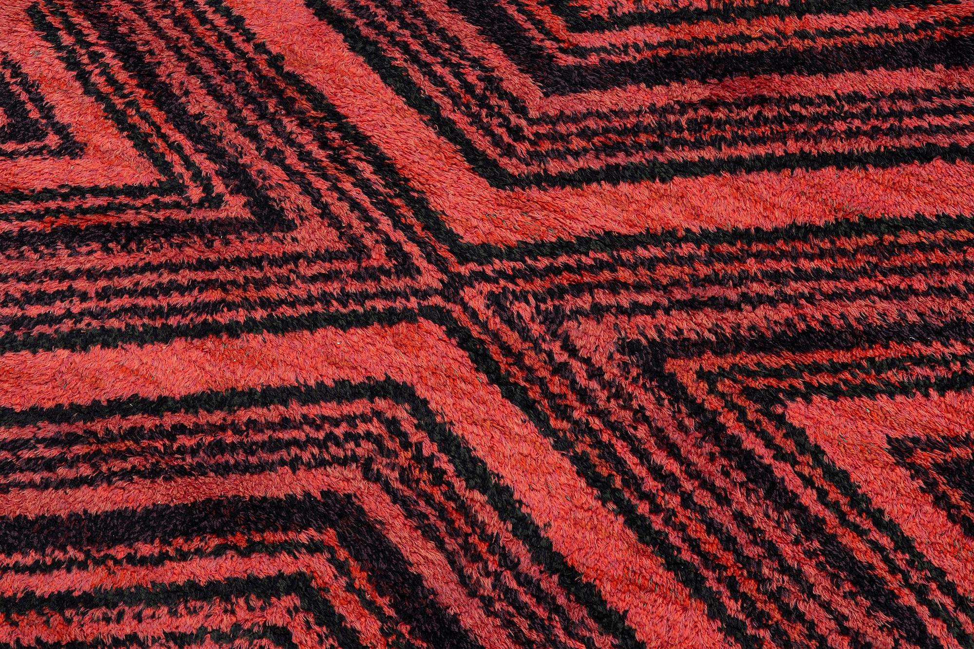 Barbro Nilsson, matta, 'Tigerfällen', knotted pile (rya), c. 260 x 154 cm, signed AB MMF BN.