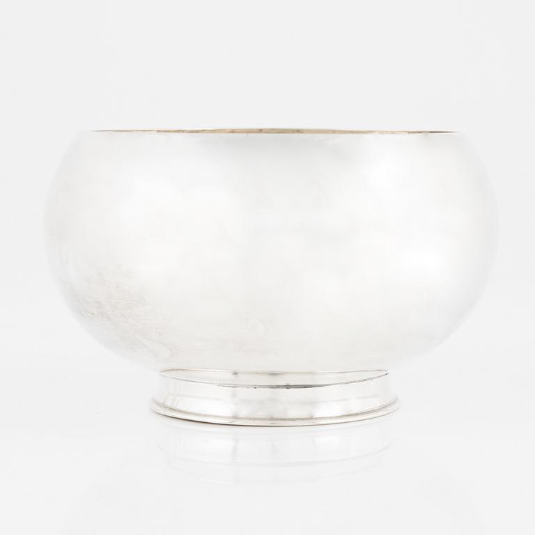 Rolf Carlman, a sterling silver bowl, CF Carlman, Stockholm 1963.