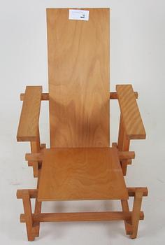 FÅTÖLJ, efter Gerrit Rietveld.