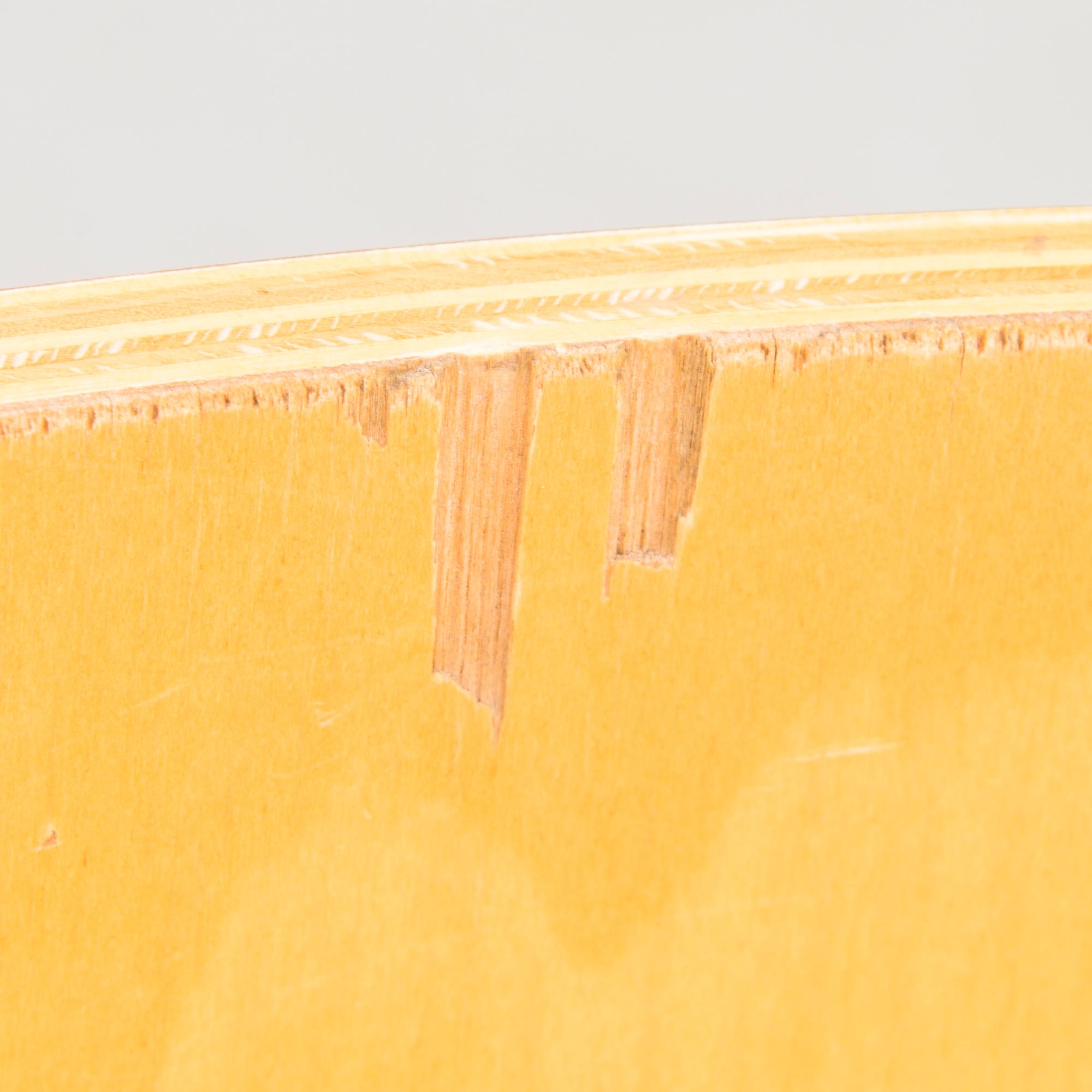 ALVAR AALTO, BAARIJAKKAROITA, 2 kpl, K65, Artek, 1900-luvun loppu. Malli muotoiltu 1935.