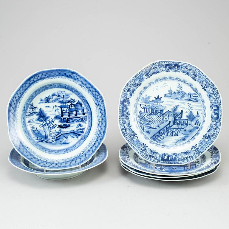 Nine blue and white export porcelain objects, Qing dynasty, Qianlong (1736-95).